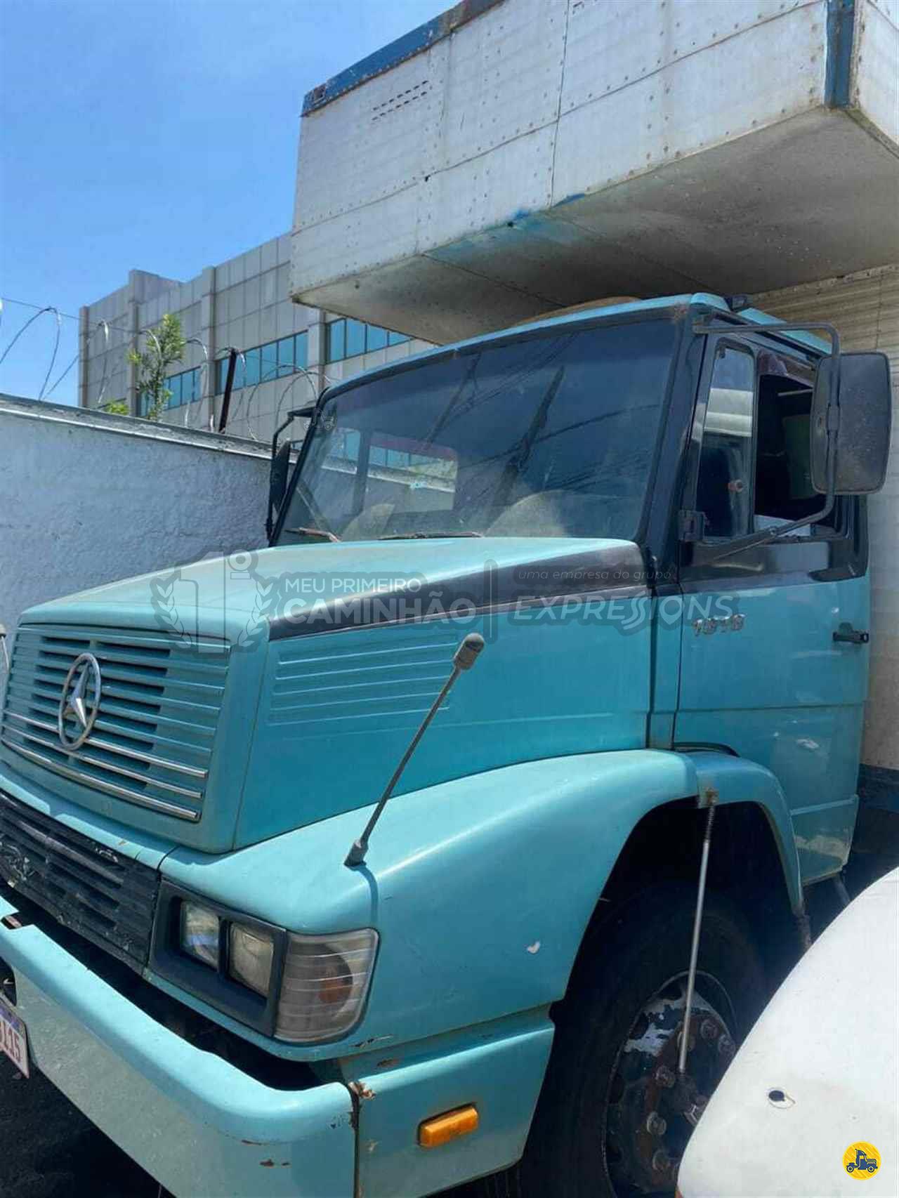 CAMINHAO MERCEDES-BENZ MB 1618 Baú Furgão Truck 6x2 Meu Primeiro Caminhão JUNDIAI SÃO PAULO SP